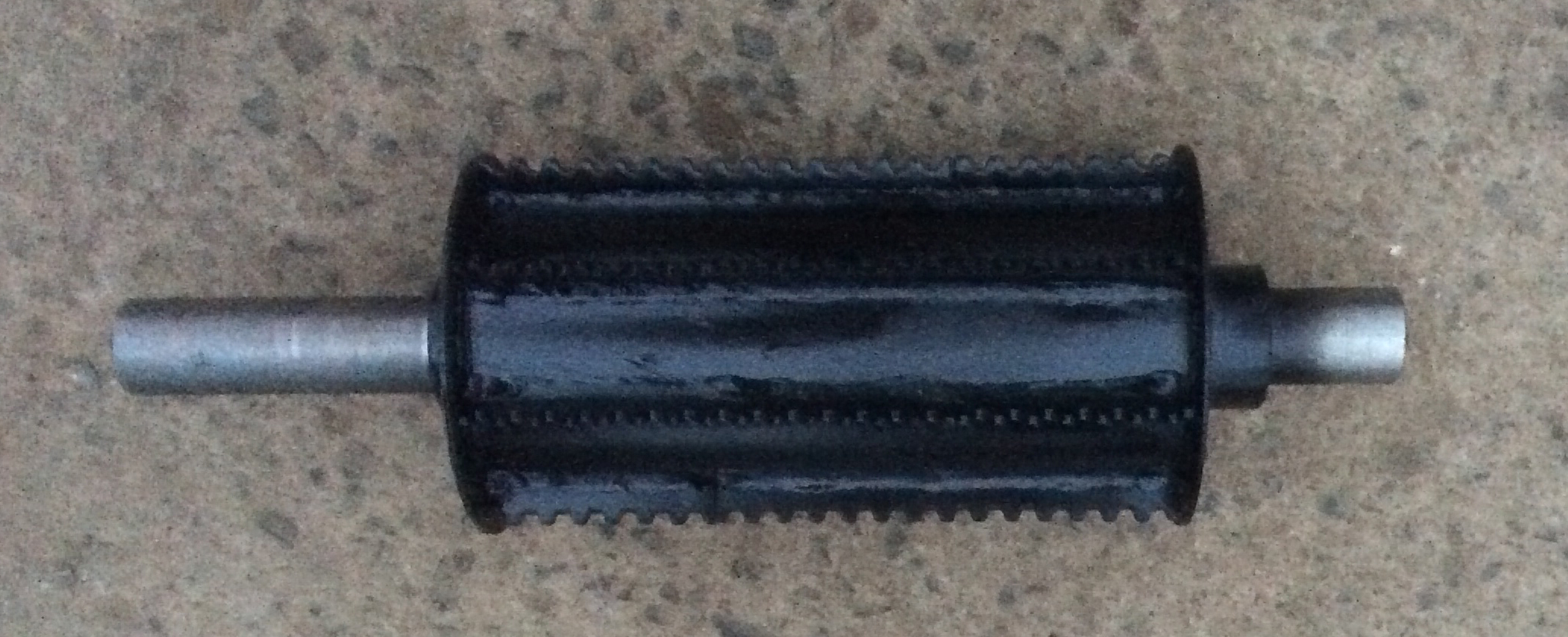 Rouleau d'alimentation plus petit